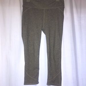 Grey Capri leggings